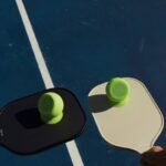 Studebaker 3-Speed Pitch Control Turntable with Bluetooth Receiver and Radio - Image 7