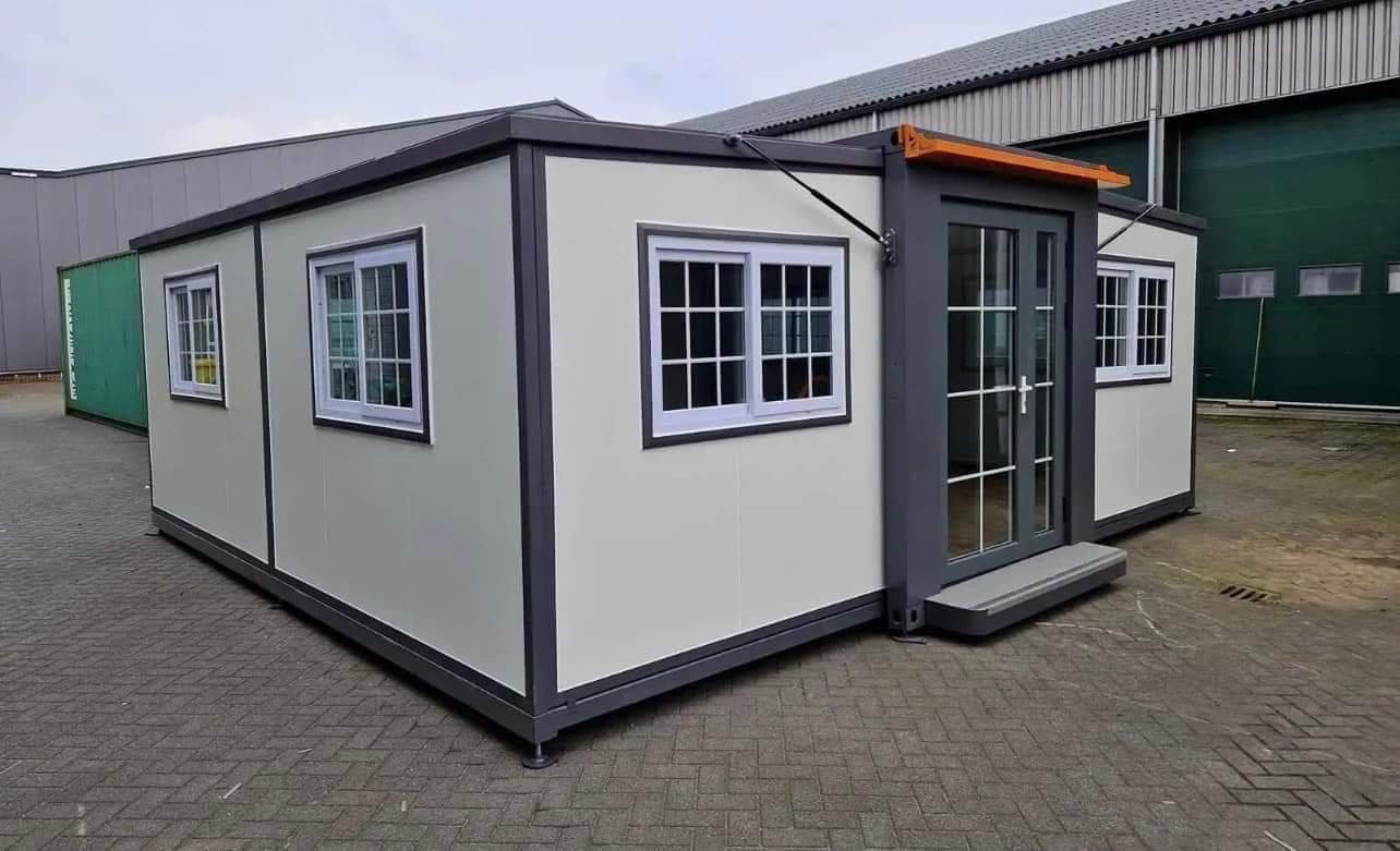 WhatsApp-Image-2024-02-17-at-03.55.53_f0e7a5df.jpg Mobile Expandable Prefab House - Image 1